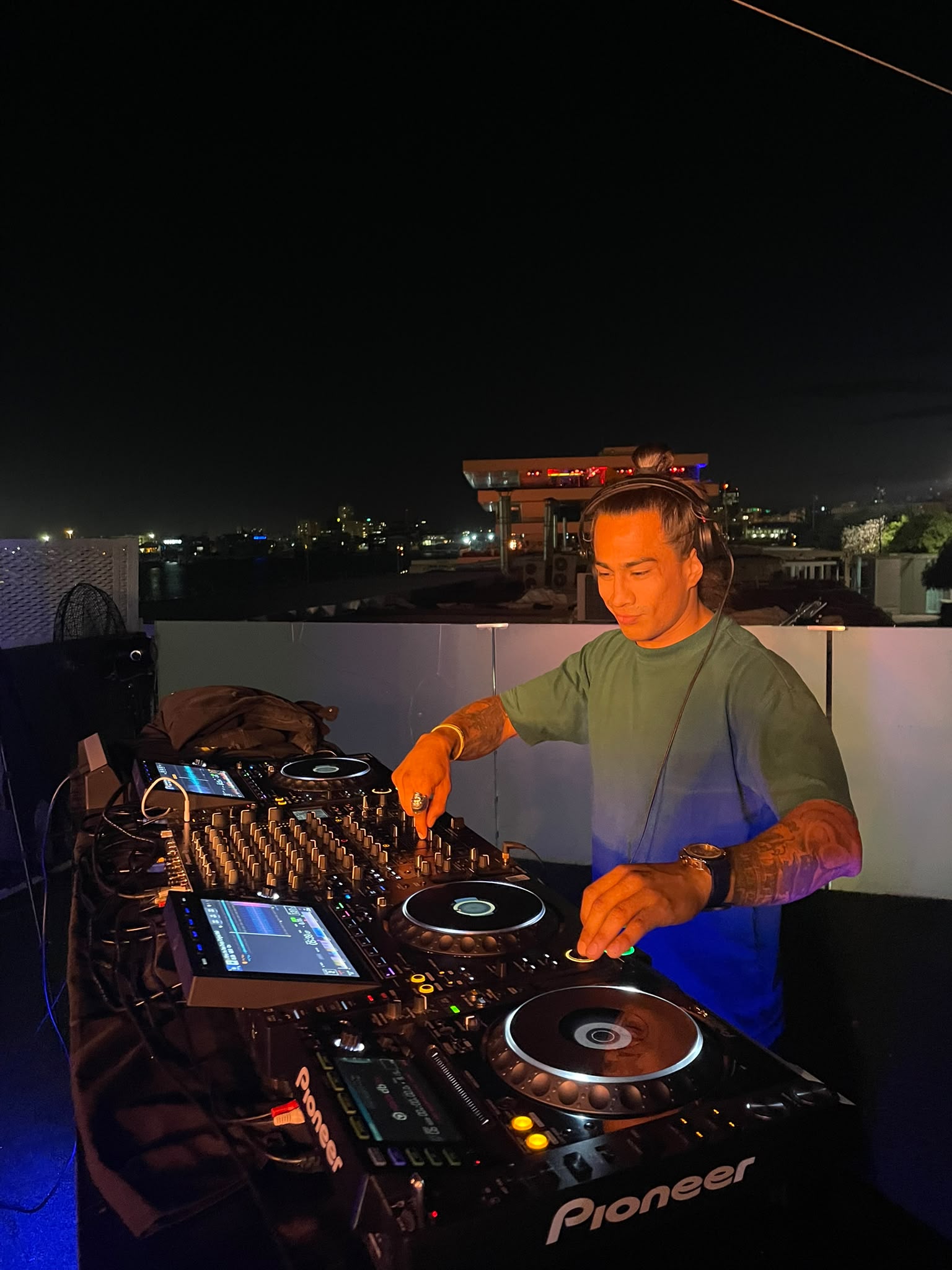 DJ Neo